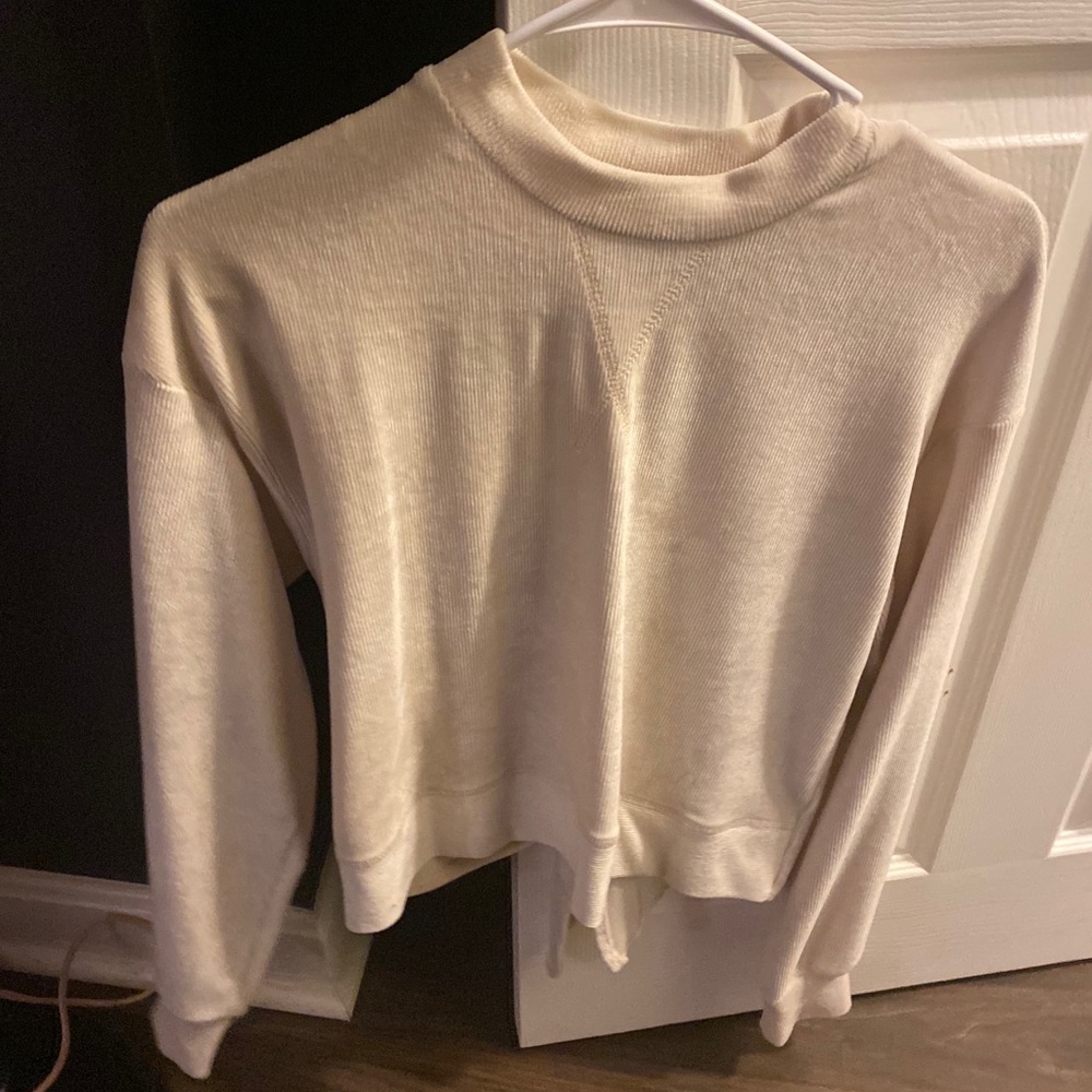 Kittenish shirt